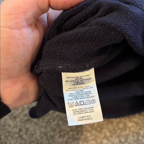 Lou & Grey Navy Blue Sweatshirt - Picture 9 of 9